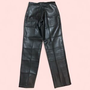 Elegant Black Leather Women's Trousers